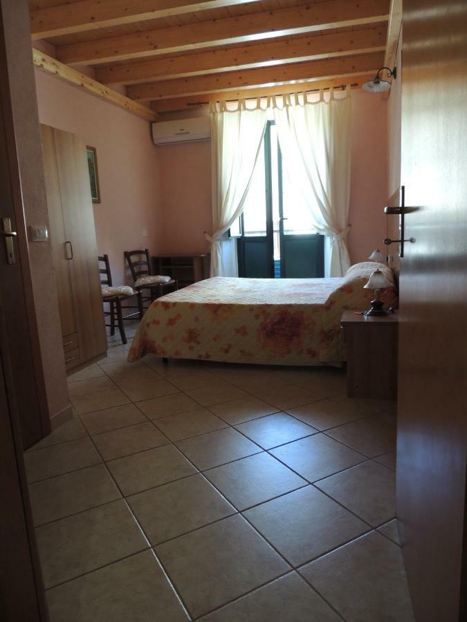 Bed and Breakfast La Marina à Cagliari Extérieur photo
